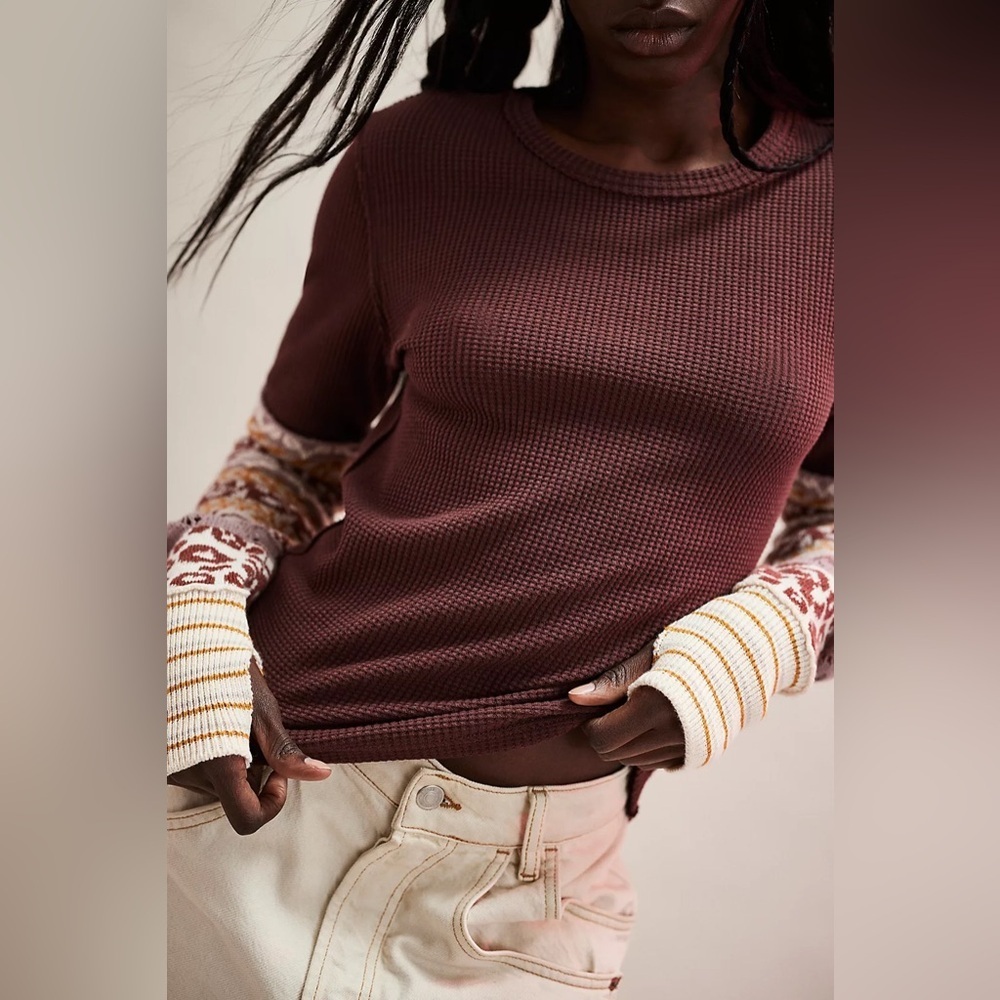 We The Free by Free People All In Cuff Thermal Waffle Knit Thumbhole Top - Picture 2 of 8